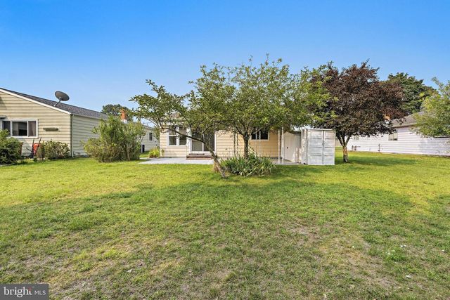 350 BARBADOS DR N, Toms River, NJ 08757
