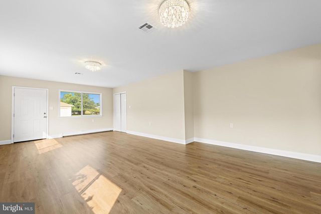350 BARBADOS DR N, Toms River, NJ 08757