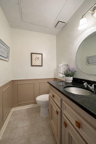 35 Litchfield Lane 229, Houston, TX 77024