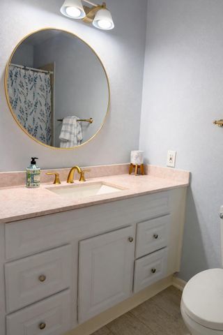 35 Litchfield Lane 229, Houston, TX 77024