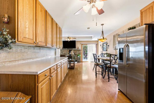 4 Rosewood Court, Lakewood, NJ 08701