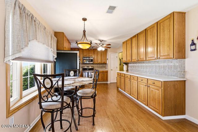 4 Rosewood Court, Lakewood, NJ 08701