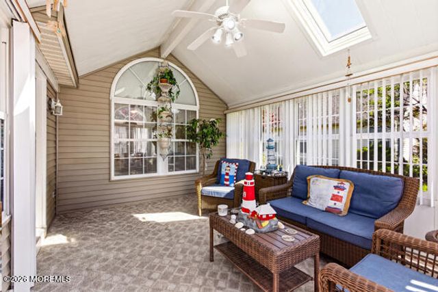 4 Rosewood Court, Lakewood, NJ 08701