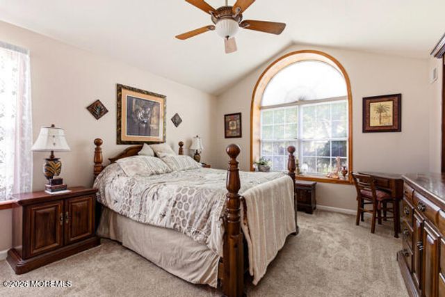 4 Rosewood Court, Lakewood, NJ 08701
