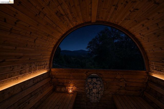 18850 Cherokee Rd, Tuolumne, CA 95379