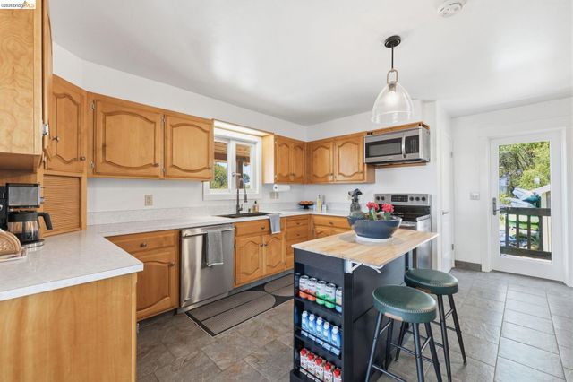 18850 Cherokee Rd, Tuolumne, CA 95379
