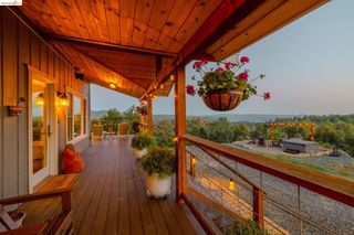 18850 Cherokee Rd, Tuolumne, CA 95379