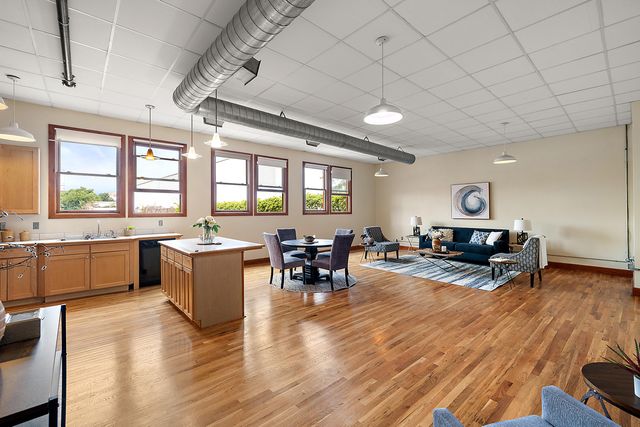 1395 Antietam Avenue 51, Detroit, MI 48207