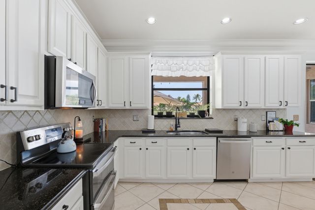 2644 San, West Palm Beach, FL 33411