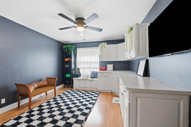 2644 San, West Palm Beach, FL 33411