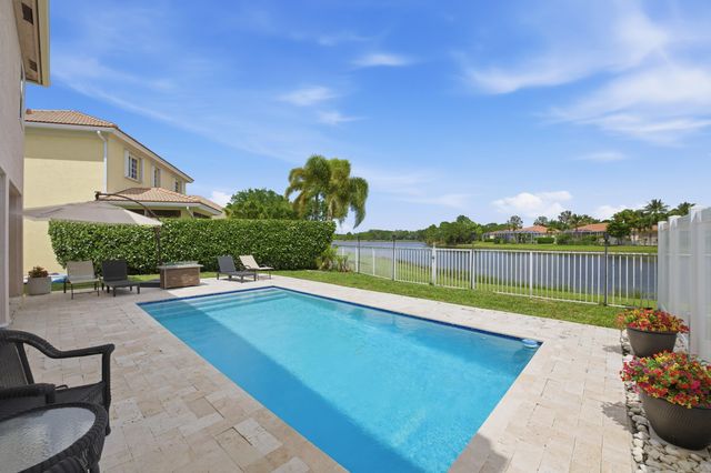 2644 San, West Palm Beach, FL 33411