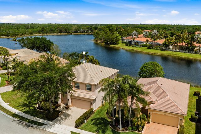 2644 San, West Palm Beach, FL 33411