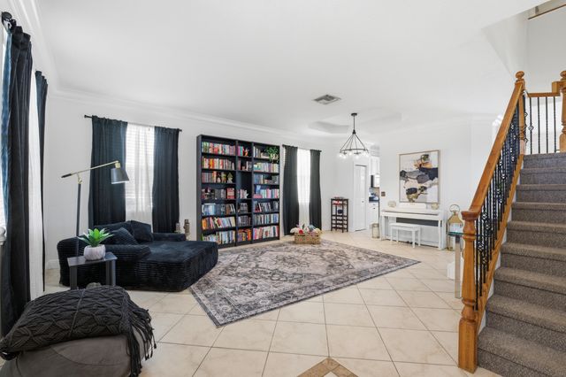 2644 San, West Palm Beach, FL 33411