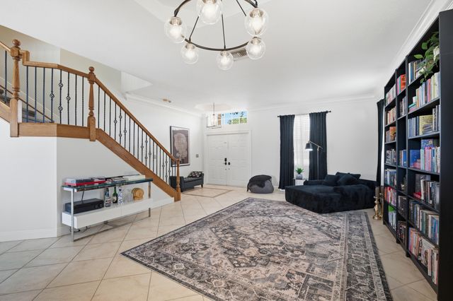 2644 San, West Palm Beach, FL 33411