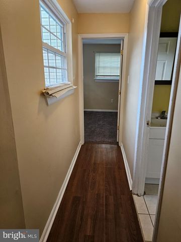 5 PLOVER CIR, Newark, DE 19702