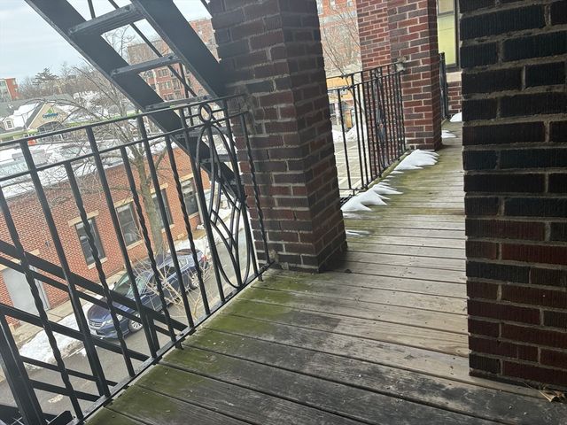 185 Chestnut Hill Ave 12, Boston, MA 02135