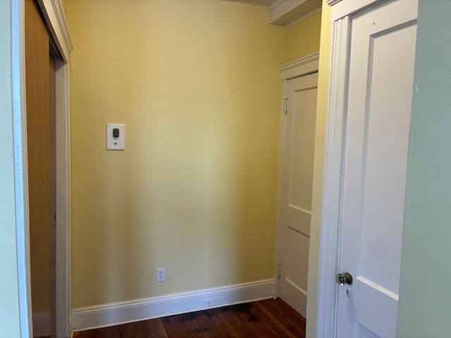 185 Chestnut Hill Ave 12, Boston, MA 02135