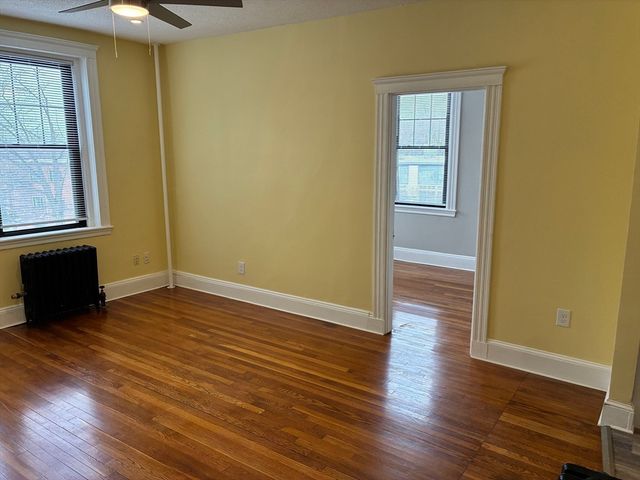 185 Chestnut Hill Ave 12, Boston, MA 02135