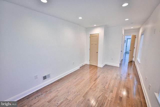 2919 KESWICK RD, Baltimore, MD 21211