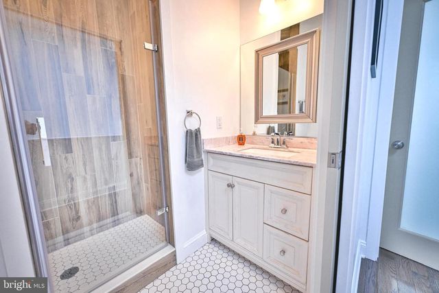 2919 KESWICK RD, Baltimore, MD 21211