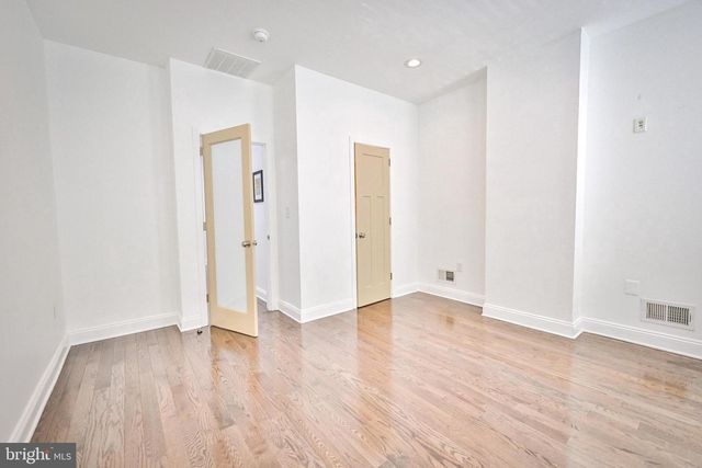 2919 KESWICK RD, Baltimore, MD 21211