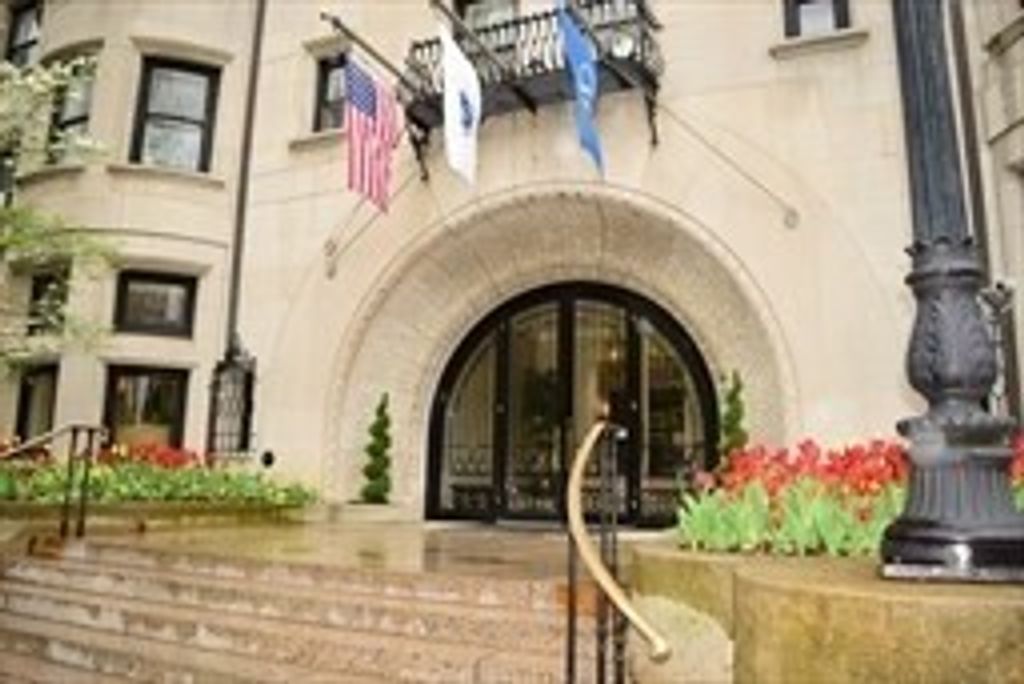 416 Commonwealth Ave 711, Boston, MA 02215