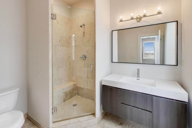 6320 S Greenwood Avenue 3, Chicago, IL 60637