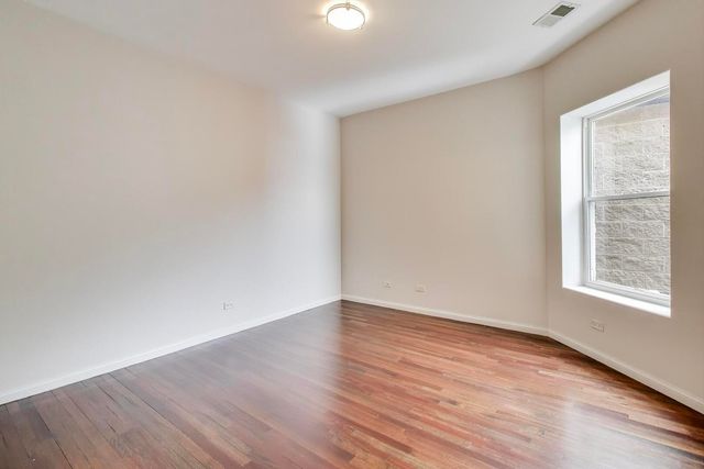 6320 S Greenwood Avenue 3, Chicago, IL 60637