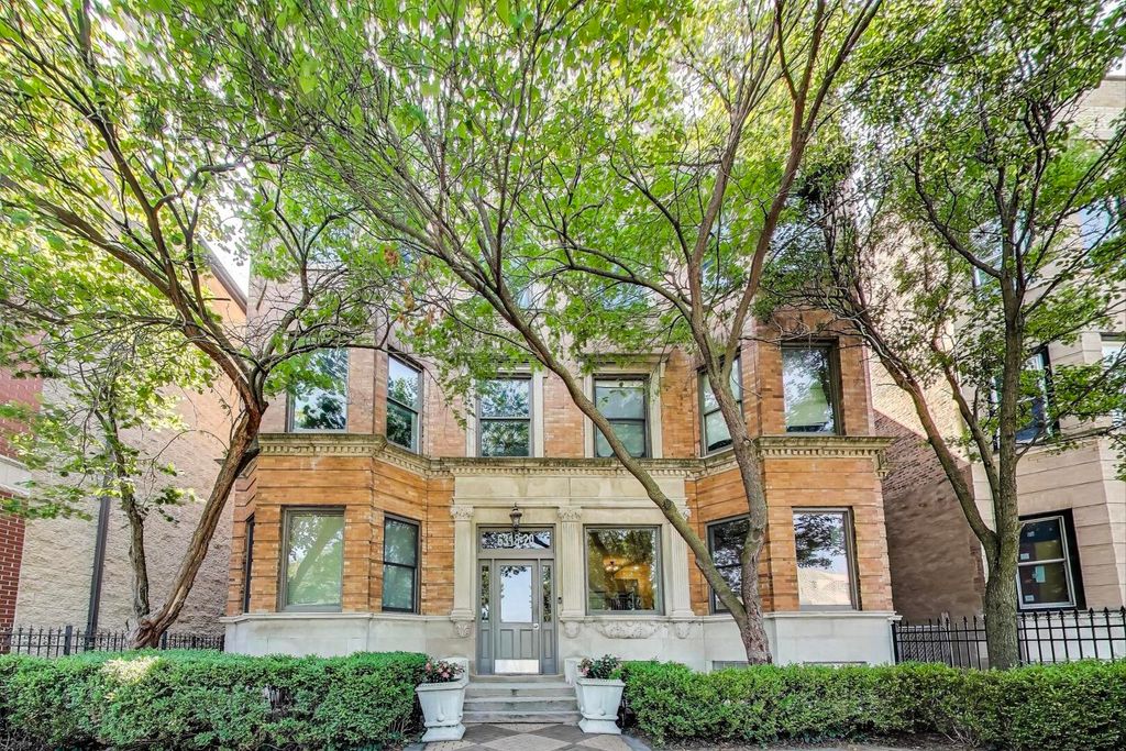 6320 S Greenwood Avenue 3, Chicago, IL 60637