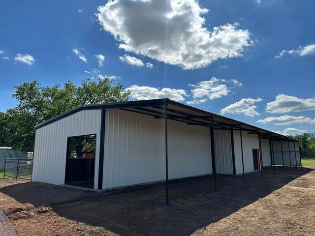 711 801c, Cleburne, TX 76031