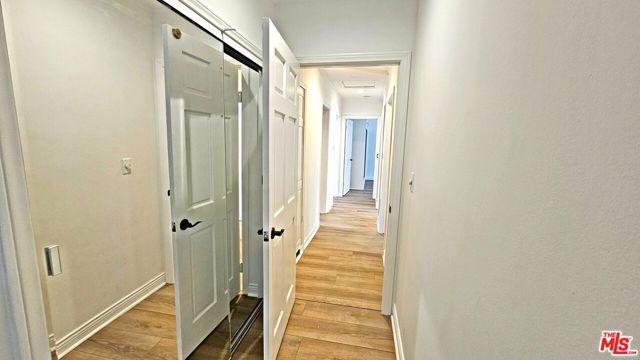 132 S LA PEER Drive, Beverly Hills, CA 90211