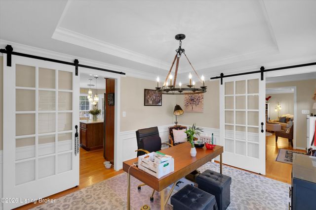 4534 Cherry Forest Cir, Louisville, KY 40245