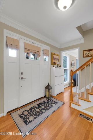 4534 Cherry Forest Cir, Louisville, KY 40245