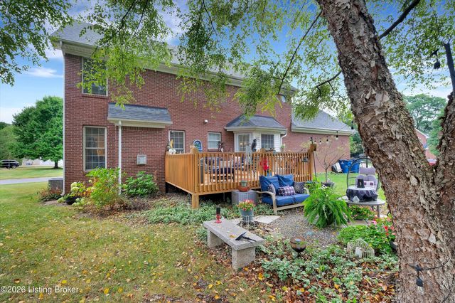 4534 Cherry Forest Cir, Louisville, KY 40245