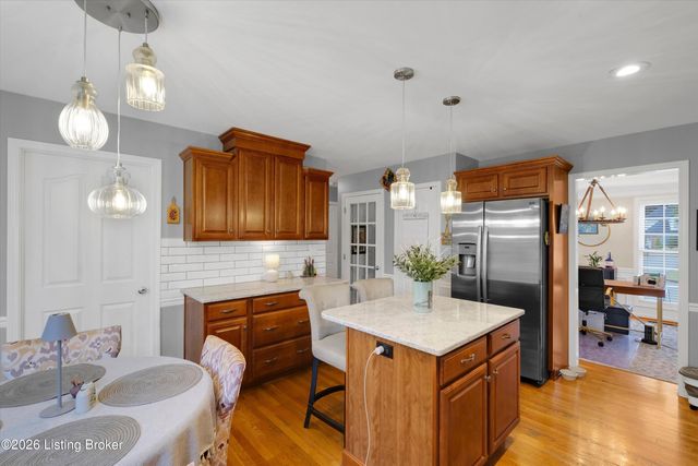 4534 Cherry Forest Cir, Louisville, KY 40245