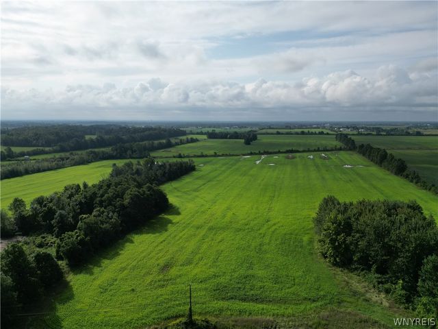 4822 Upper Mountain Road, Cambria, NY 14094