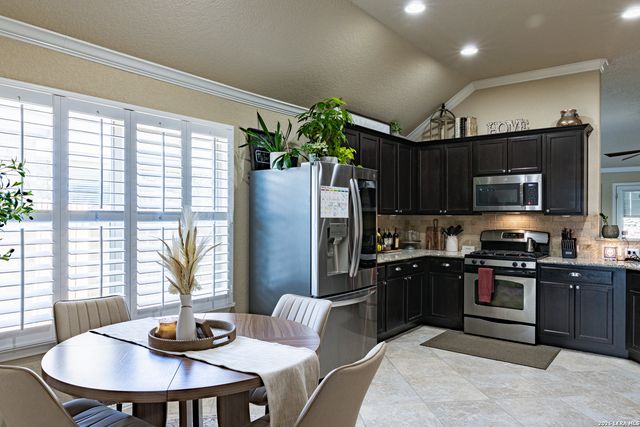 14427 High Plains, San Antonio, TX 78254