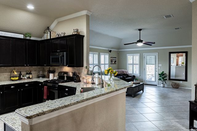 14427 High Plains, San Antonio, TX 78254