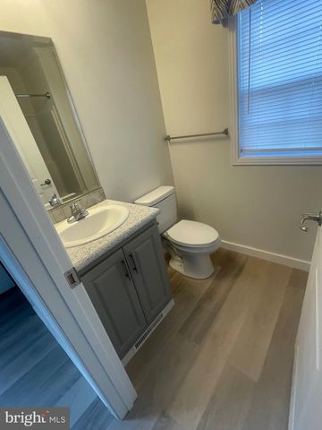 94 WHITE OAKS DR, Pennsville, NJ 08070