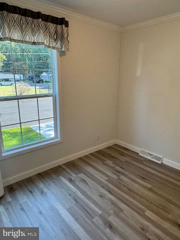 94 WHITE OAKS DR, Pennsville, NJ 08070