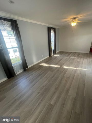 94 WHITE OAKS DR, Pennsville, NJ 08070