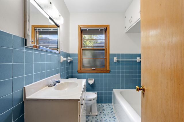 1936 Grant Road, Arden Hills, MN 55112