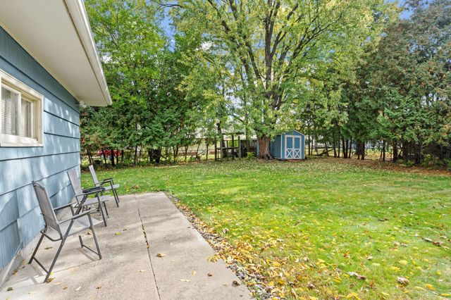 1936 Grant Road, Arden Hills, MN 55112