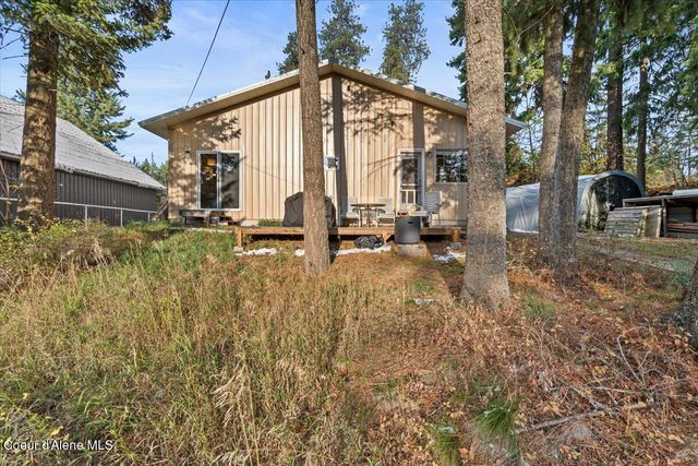 5822 W Boathaven LN, Rathdrum, ID 83858