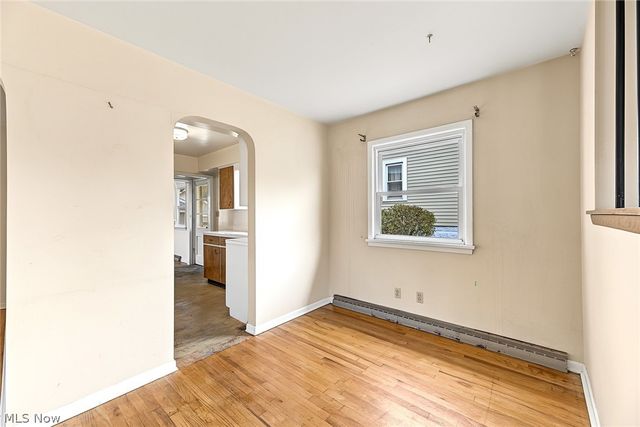 424 Tompkins Avenue, Akron, OH 44305