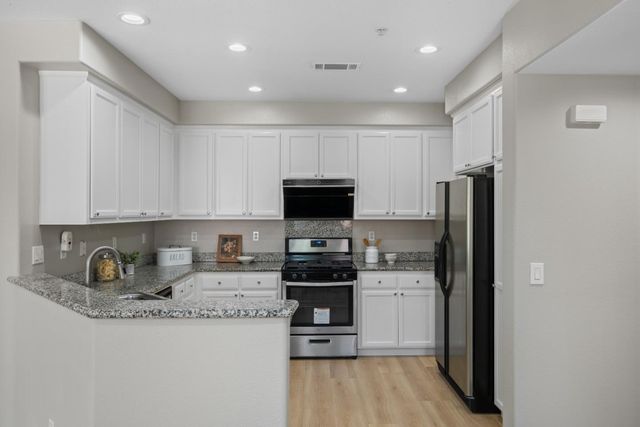 100 Parc Place Drive, Milpitas, CA 95035