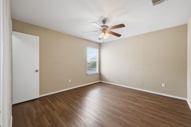 157 Pebble Creek LN, Buda, TX 78610