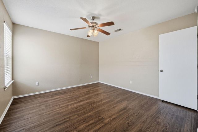 157 Pebble Creek LN, Buda, TX 78610