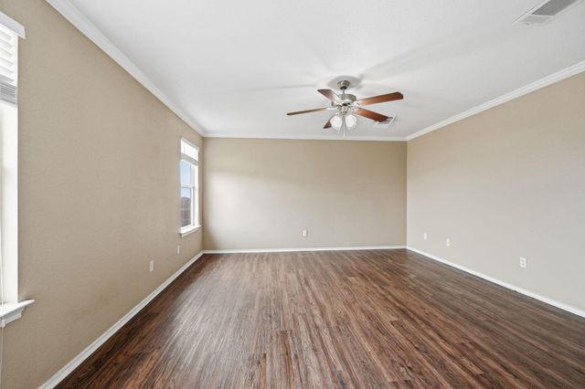 157 Pebble Creek LN, Buda, TX 78610