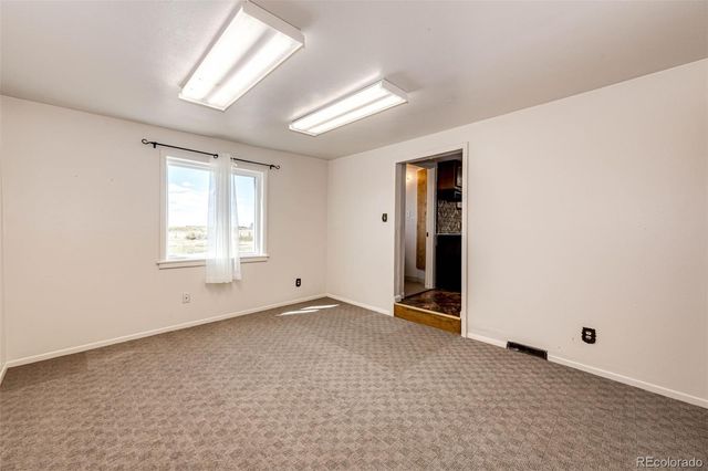 8475 Strasburg Road, Strasburg, CO 80136